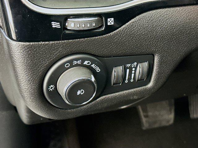 used 2021 Jeep Cherokee car, priced at $19,996