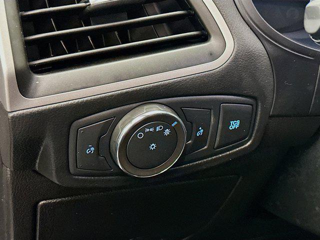 used 2022 Ford Edge car, priced at $17,987