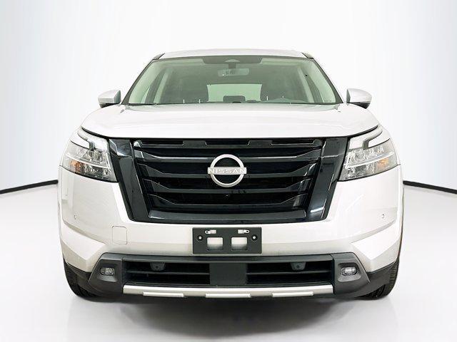 used 2023 Nissan Pathfinder car, priced at $31,189