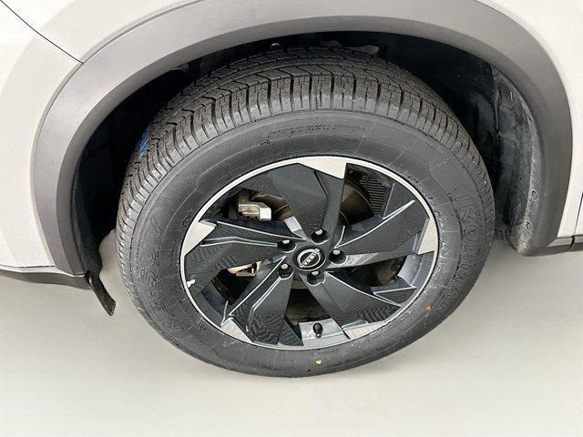 used 2024 Nissan Rogue car, priced at $21,597