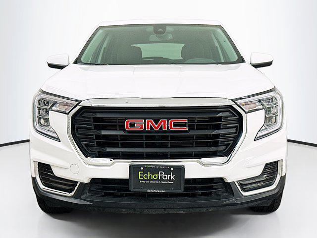 used 2024 GMC Terrain car, priced at $25,289