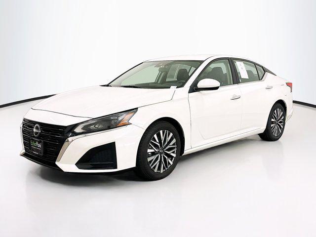 used 2023 Nissan Altima car, priced at $19,297