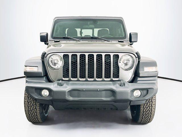 used 2020 Jeep Gladiator car, priced at $28,289