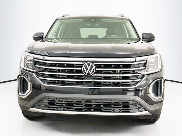 used 2024 Volkswagen Atlas car, priced at $29,997