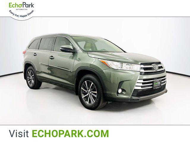 used 2018 Toyota Highlander car, priced at $24,877