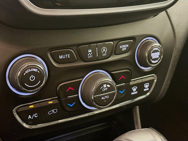 used 2020 Jeep Cherokee car, priced at $17,587