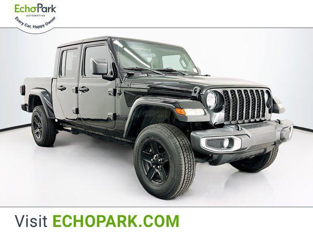 used 2021 Jeep Gladiator car, priced at $28,489