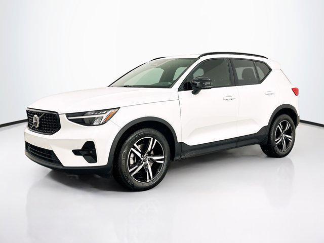 used 2023 Volvo XC40 car, priced at $30,989