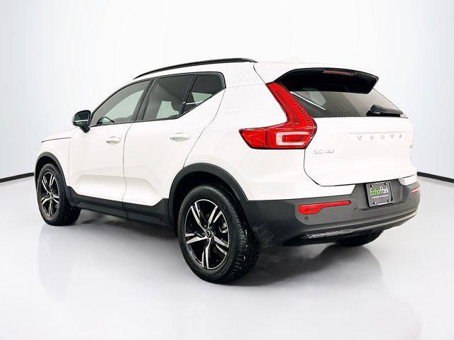 used 2023 Volvo XC40 car, priced at $30,989