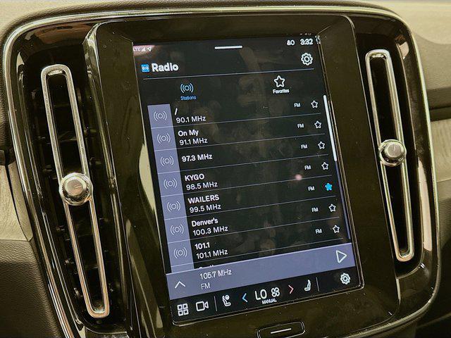 used 2025 Volvo XC40 car, priced at $29,897