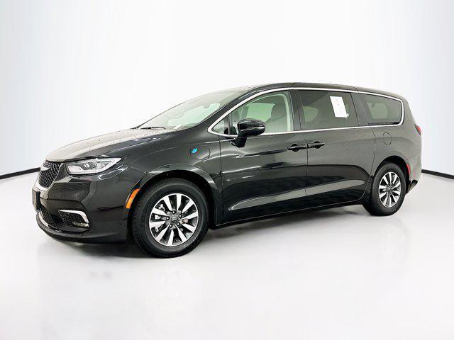 used 2023 Chrysler Pacifica Hybrid car, priced at $26,597