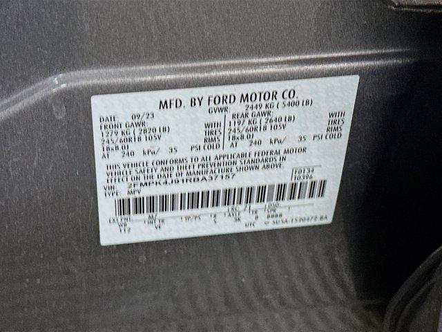 used 2024 Ford Edge car, priced at $22,497