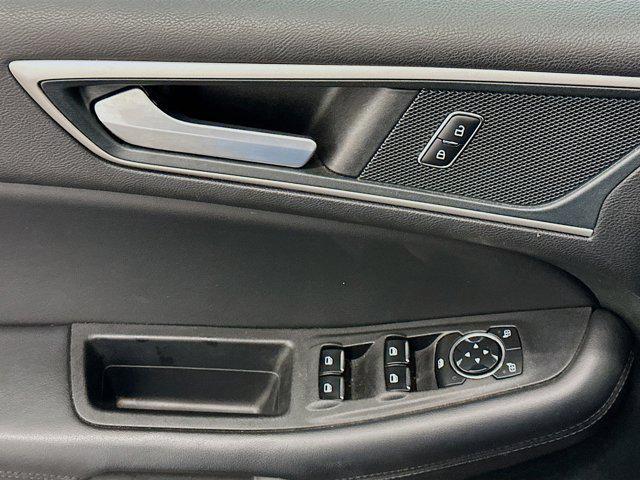 used 2024 Ford Edge car, priced at $22,497