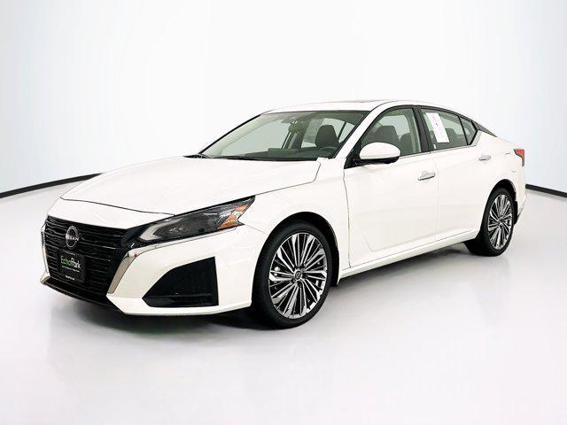 used 2023 Nissan Altima car, priced at $24,899