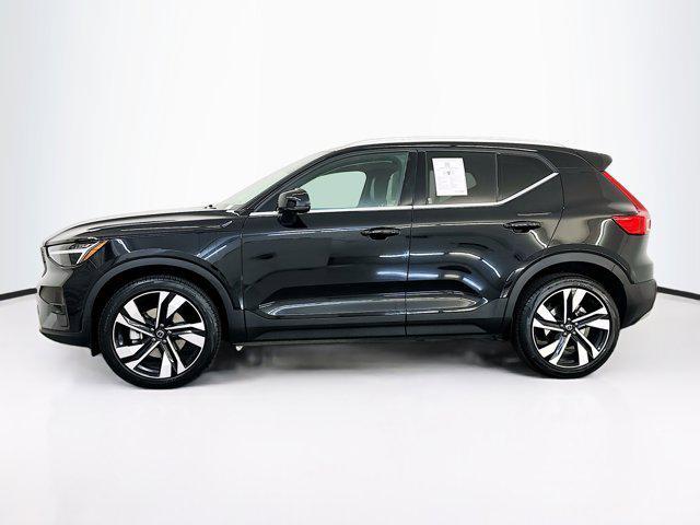 used 2025 Volvo XC40 car, priced at $30,787