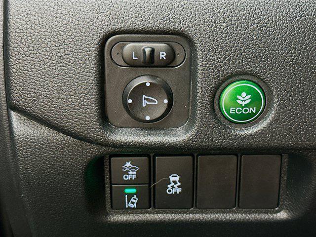 used 2022 Honda Pilot car, priced at $29,997