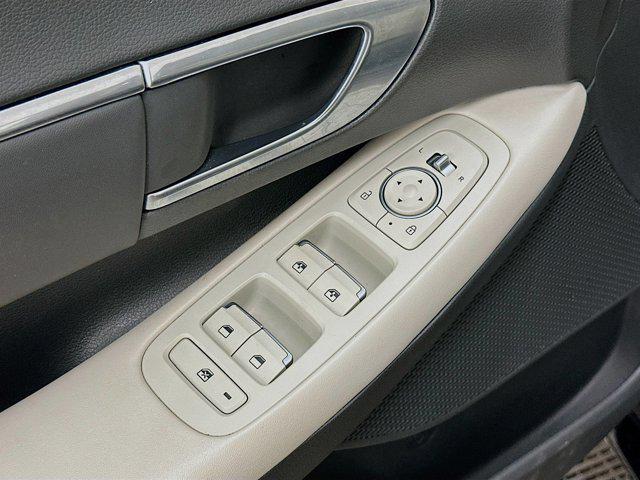used 2023 Hyundai Sonata car, priced at $20,397