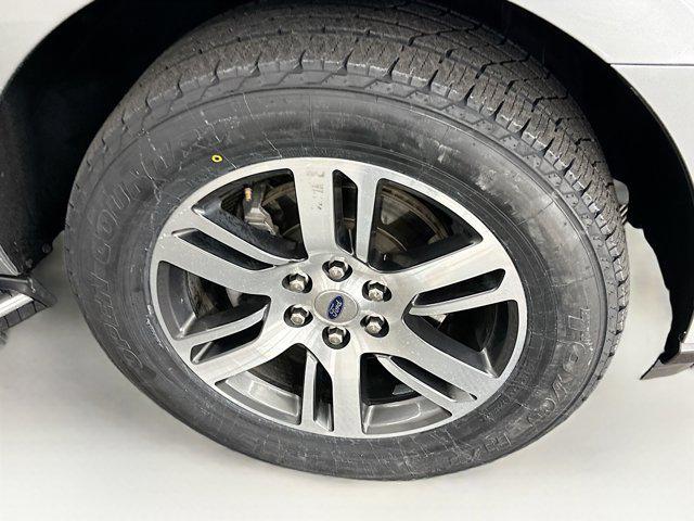 used 2023 Ford Expedition car, priced at $44,997