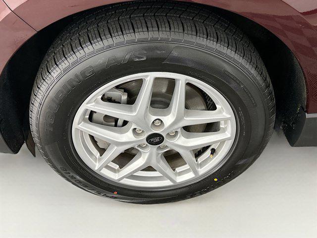 used 2024 Ford Edge car, priced at $21,987