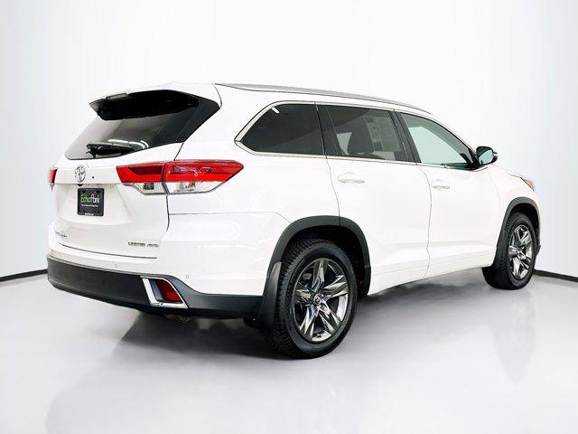 used 2017 Toyota Highlander car, priced at $25,496