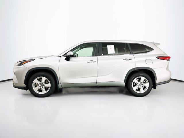 used 2023 Toyota Highlander car, priced at $30,389