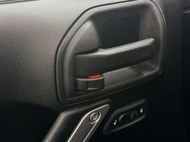 used 2015 Jeep Wrangler Unlimited car, priced at $18,299