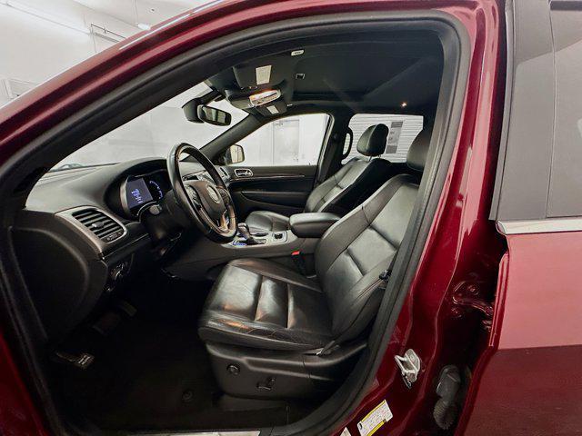 used 2022 Jeep Grand Cherokee car, priced at $25,889