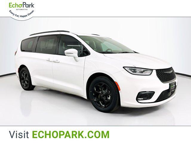 used 2022 Chrysler Pacifica Hybrid car, priced at $29,789