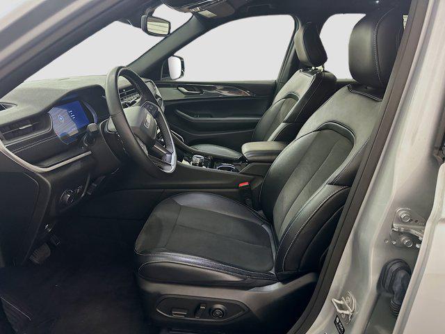 used 2022 Jeep Grand Cherokee car, priced at $29,897