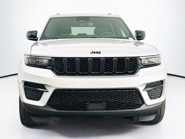 used 2022 Jeep Grand Cherokee car, priced at $29,897
