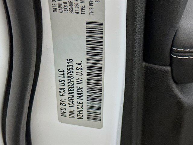 used 2023 Jeep Grand Cherokee L car, priced at $32,997