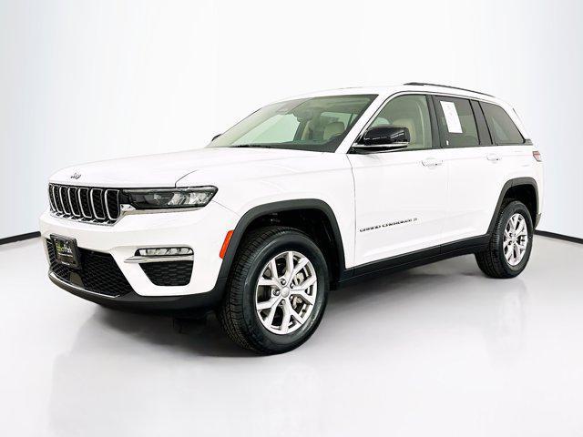 used 2022 Jeep Grand Cherokee car, priced at $31,389