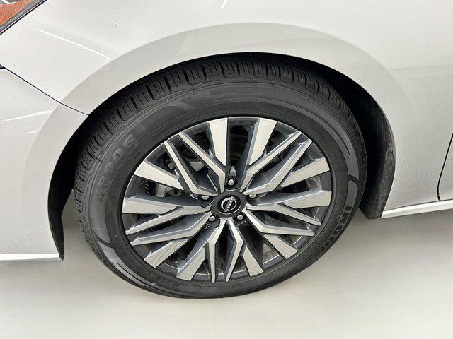 used 2023 Nissan Altima car, priced at $17,747
