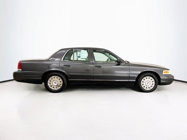 used 2004 Ford Crown Victoria car, priced at $7,299