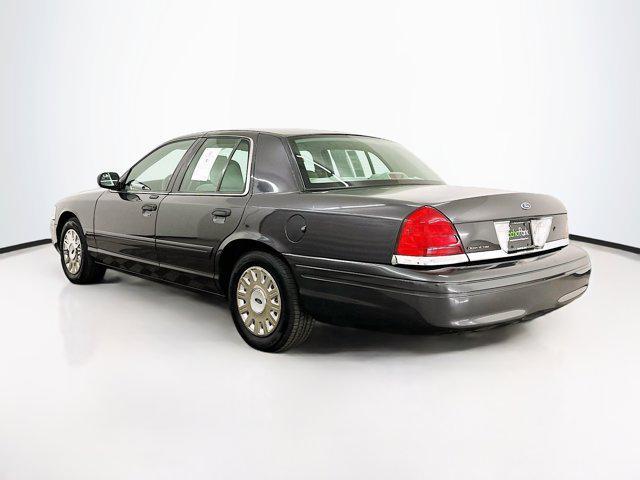 used 2004 Ford Crown Victoria car, priced at $7,299