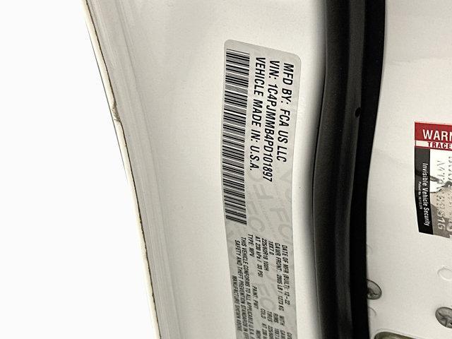 used 2023 Jeep Cherokee car, priced at $22,996