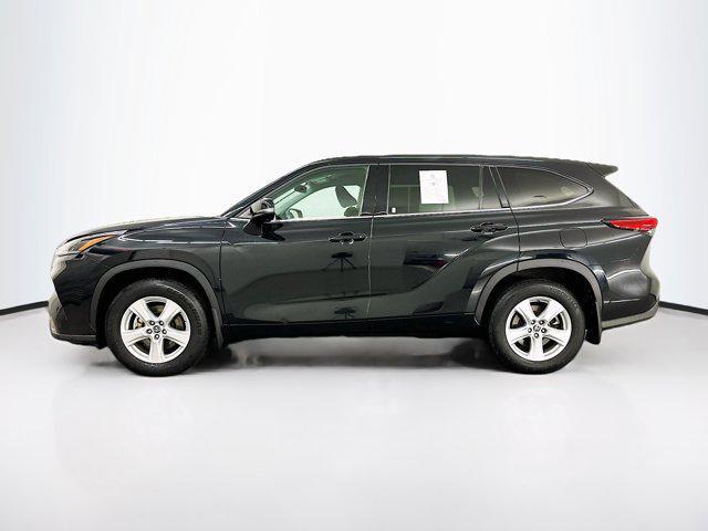 used 2021 Toyota Highlander car, priced at $27,489