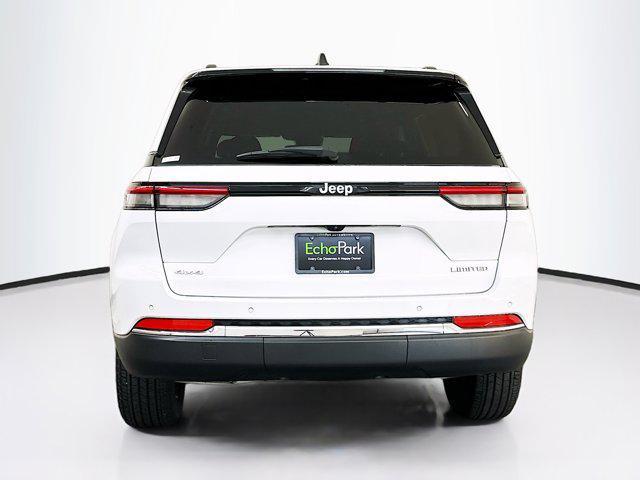 used 2024 Jeep Grand Cherokee car, priced at $30,996