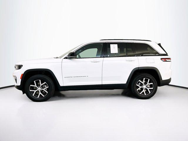 used 2024 Jeep Grand Cherokee car, priced at $30,996