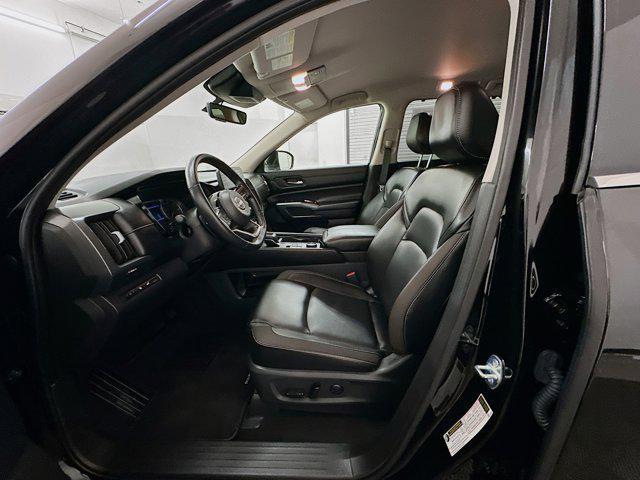 used 2023 Nissan Pathfinder car, priced at $34,489