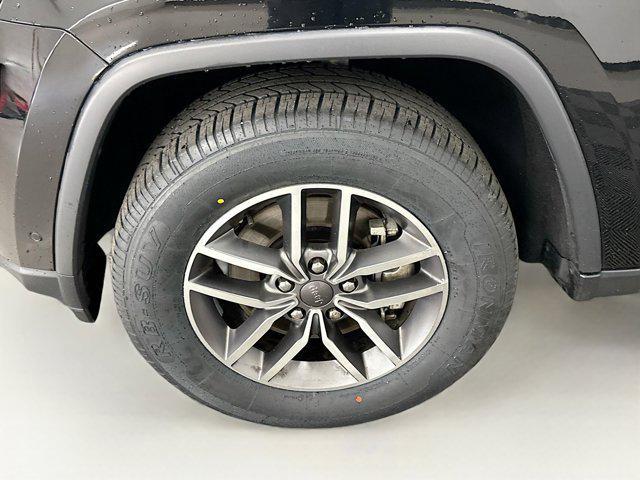used 2022 Jeep Grand Cherokee car, priced at $28,997