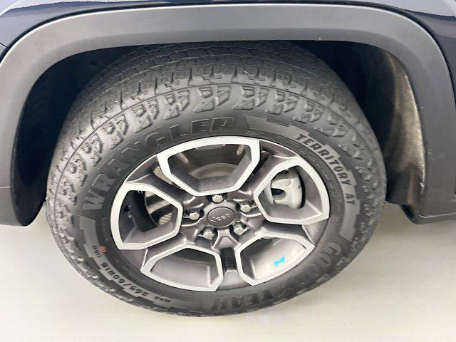 used 2022 Jeep Grand Cherokee 4xe car, priced at $27,987