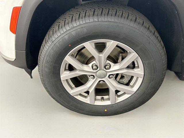 used 2022 Jeep Grand Cherokee L car, priced at $30,997
