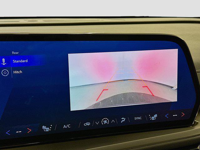 used 2025 Chevrolet Traverse car, priced at $35,596