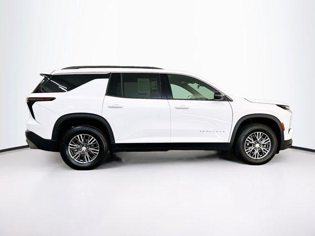 used 2025 Chevrolet Traverse car, priced at $35,596