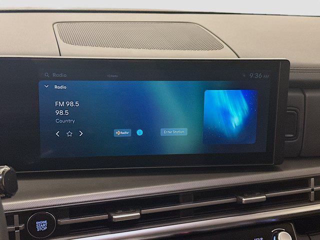 used 2024 Hyundai Santa Fe car, priced at $33,697