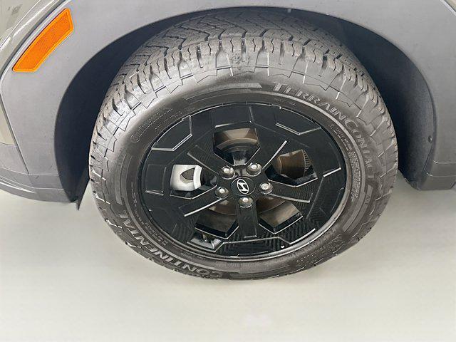 used 2024 Hyundai Santa Fe car, priced at $33,697
