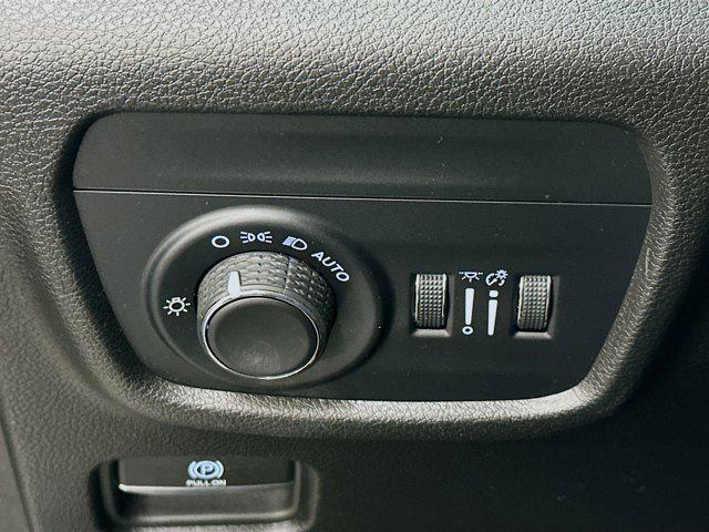 used 2022 Jeep Grand Cherokee L car, priced at $27,997