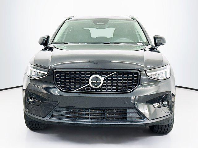 used 2025 Volvo XC40 car, priced at $30,996