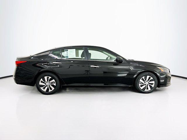 used 2023 Nissan Altima car, priced at $18,789